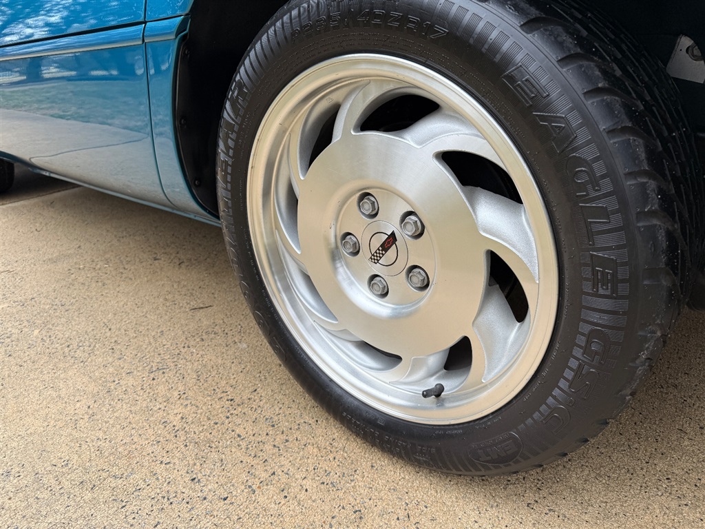 1995 Chevrolet Corvette photo