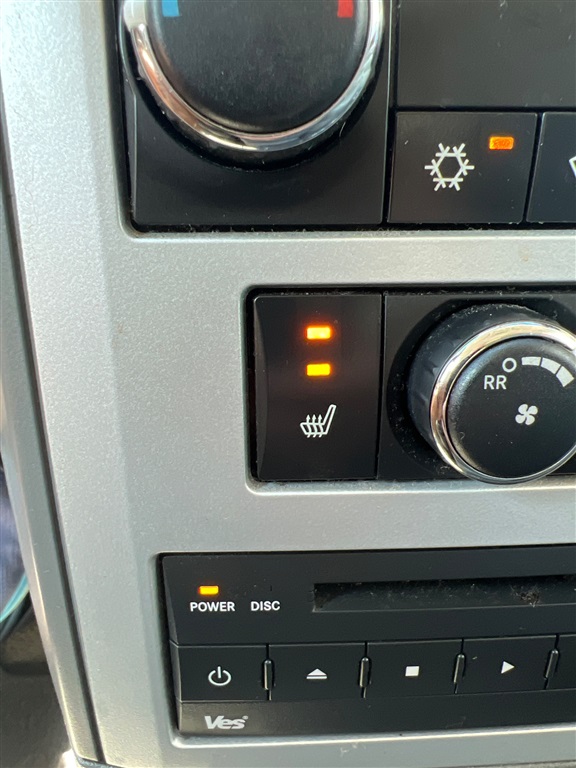 ChryslerTown & Country Touring25
