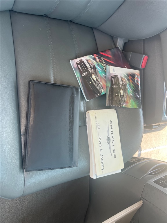 ChryslerTown & Country Touring42