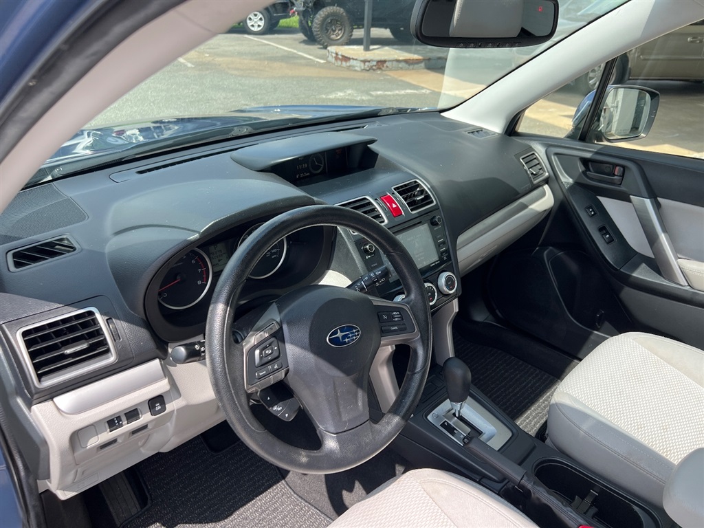 SubaruForester 2.5i Premium PZEV CVT11