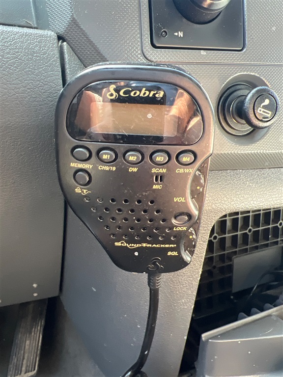 DodgeRam 2500 SLT Quad Cab Long Bed 4WD20