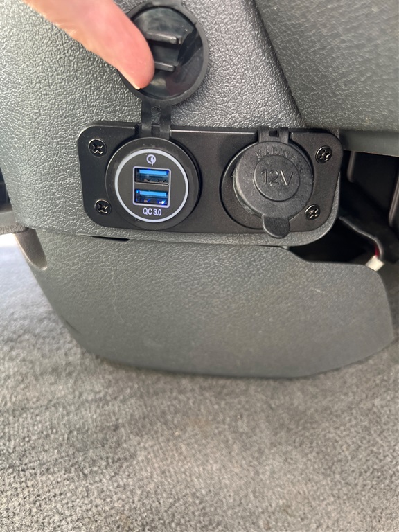 DodgeRam 2500 SLT Quad Cab Long Bed 4WD22