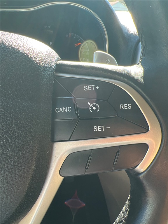 JeepGrand Cherokee Laredo 4WD18