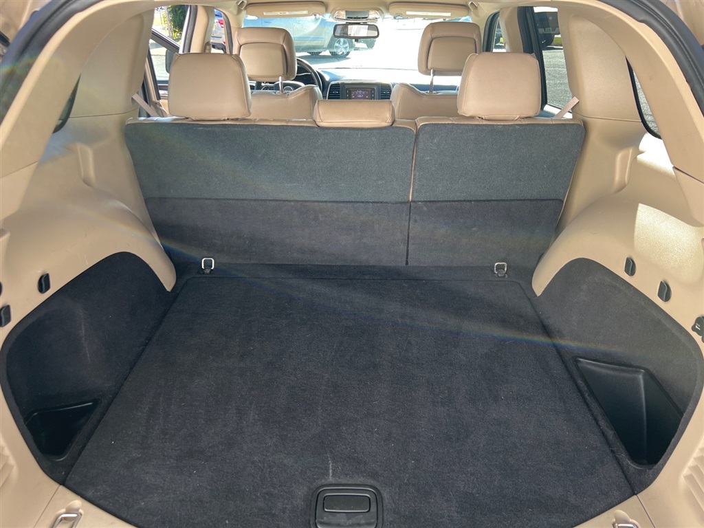 JeepGrand Cherokee Laredo 4WD24