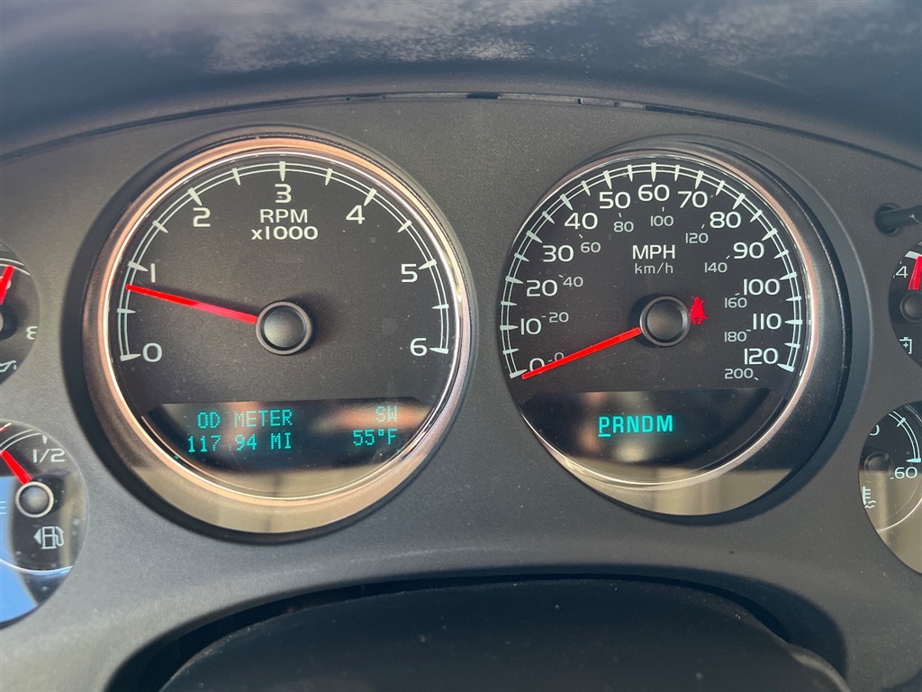 GMCYukon Denali 4WD14