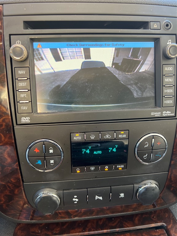 GMCYukon Denali 4WD18