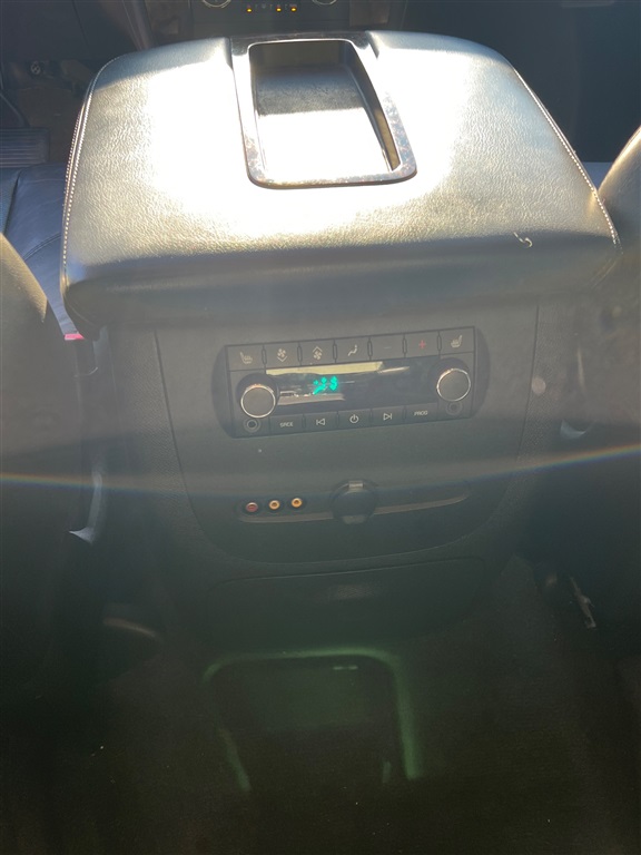 GMCYukon Denali 4WD24