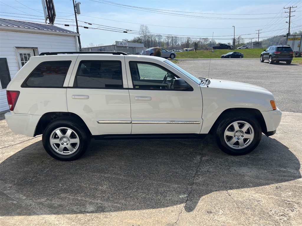 JeepGrand Cherokee Laredo 4WD6