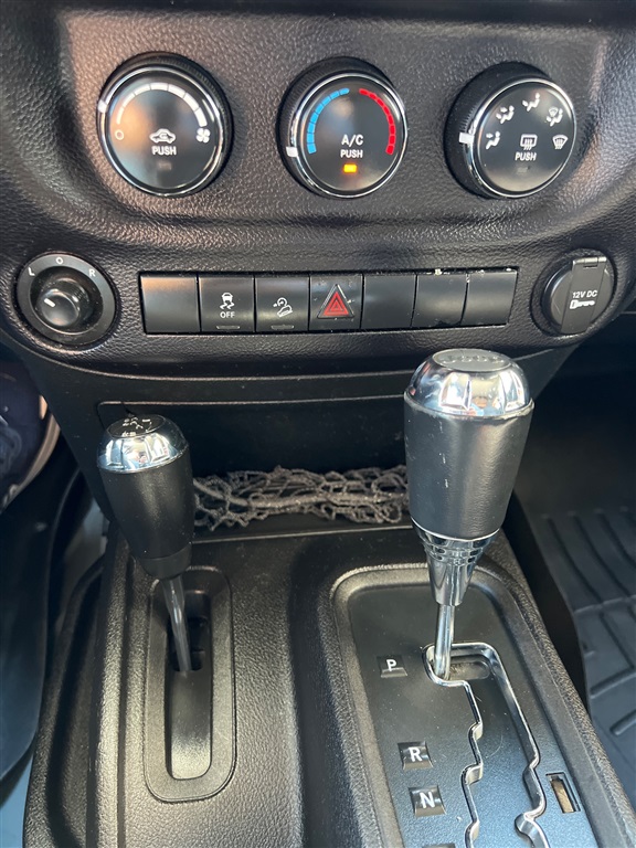 JeepWrangler Unlimited Sport 4WD19