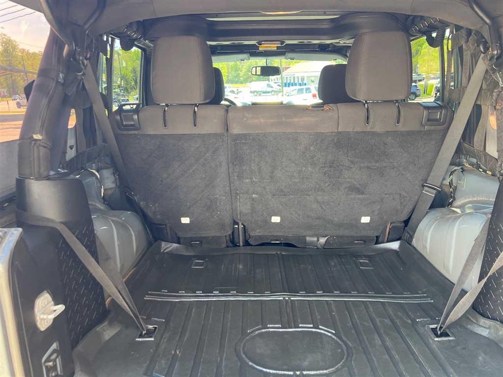 JeepWrangler Unlimited Sport 4WD23