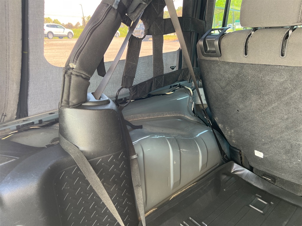 JeepWrangler Unlimited Sport 4WD25