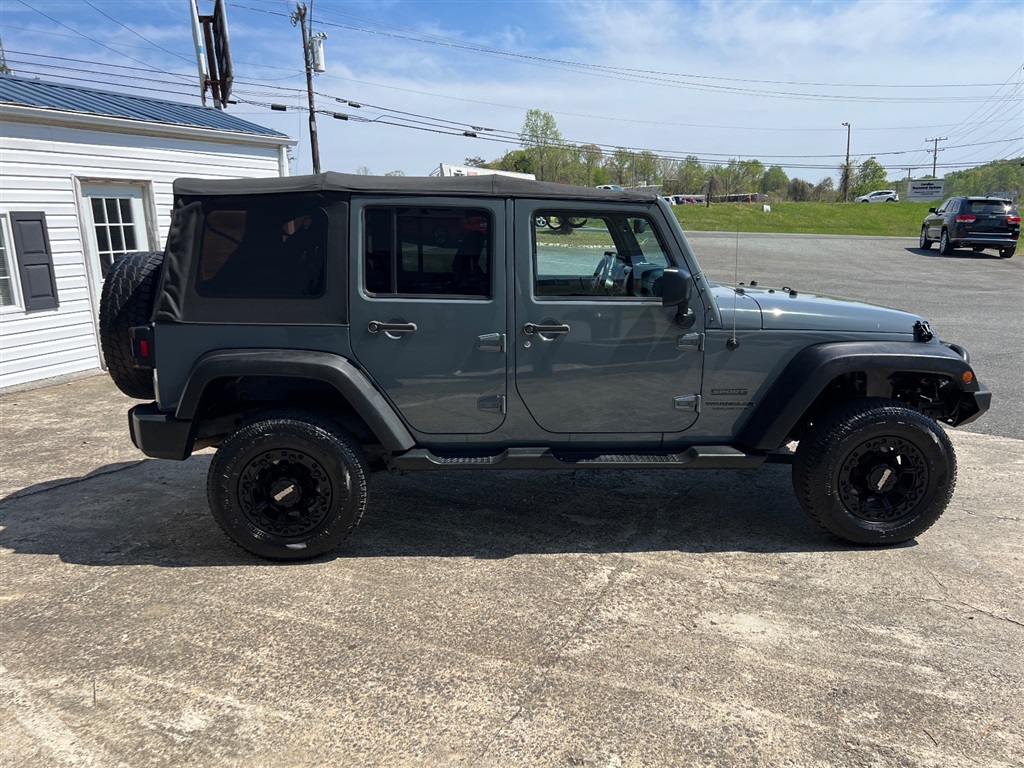 JeepWrangler Unlimited Sport 4WD6