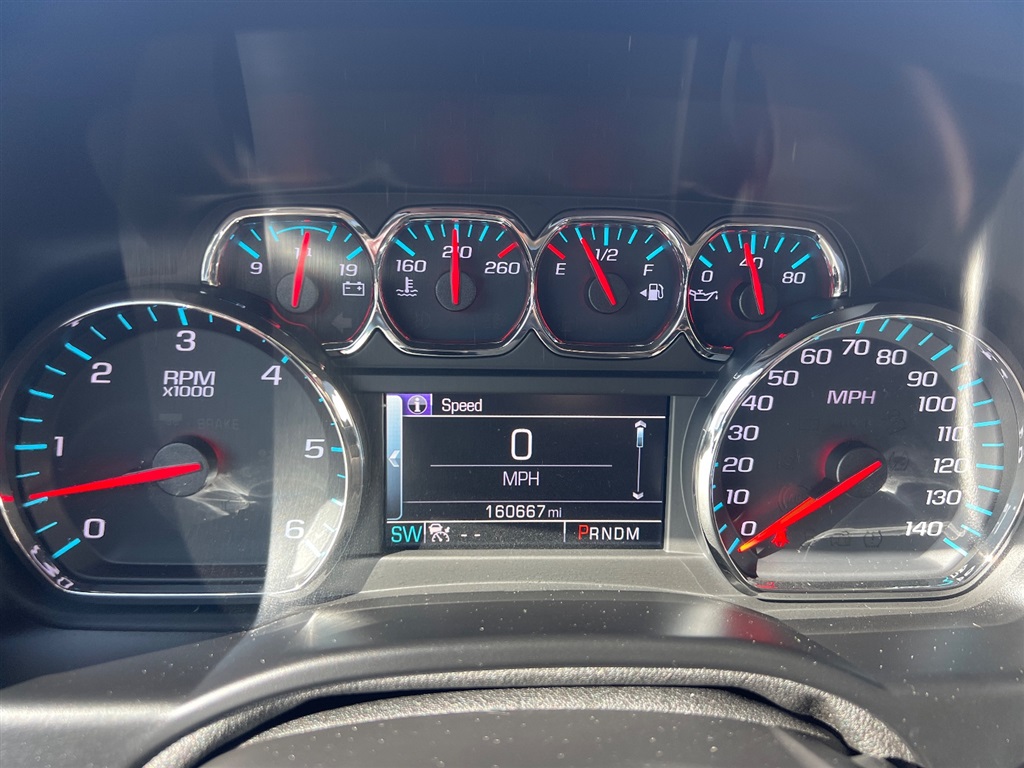 ChevroletSuburban LTZ 1500 4WD19