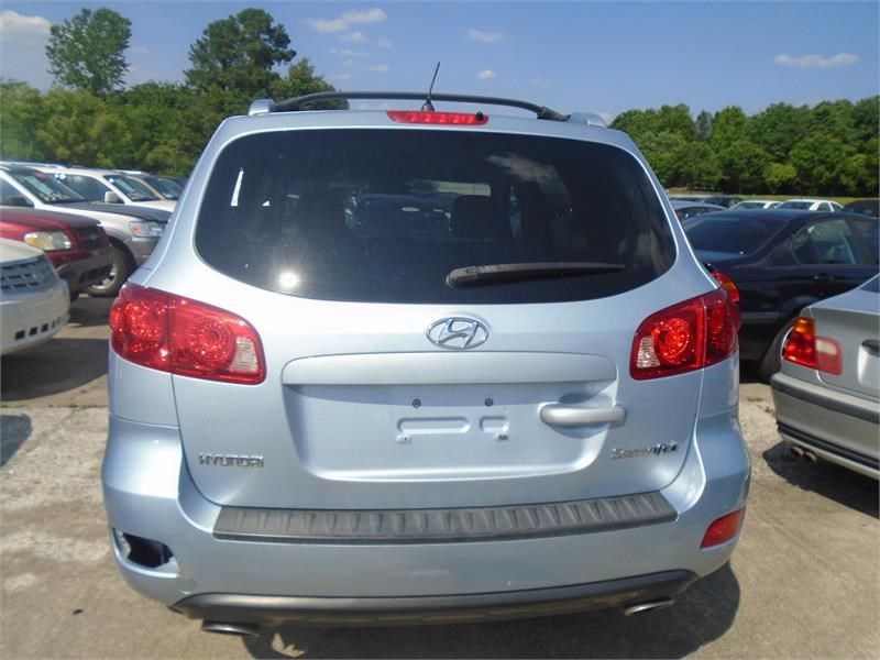 The 2007 Hyundai Santa Fe GLS