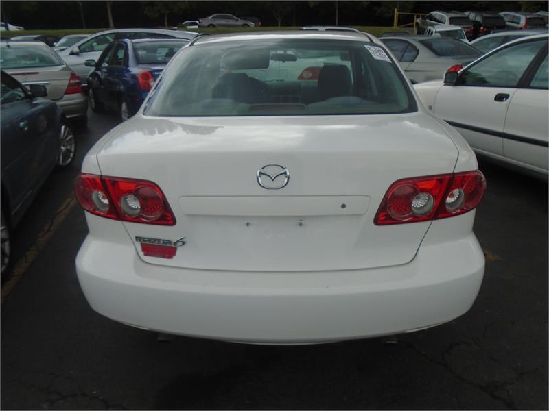 2003 Mazda Mazda6 i photo