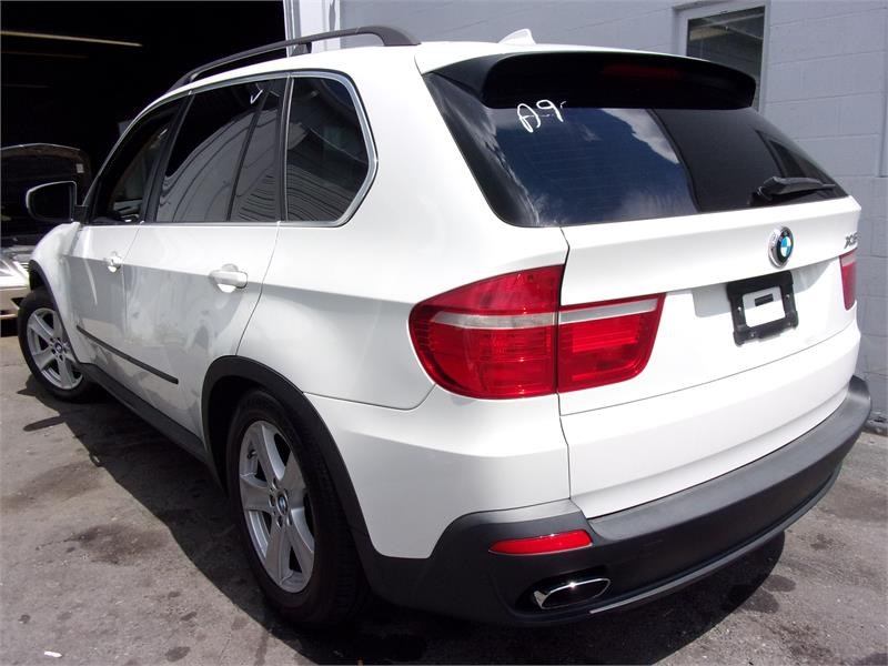 2008 BMW X5 4.8i photo