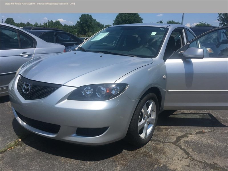2005 Mazda Mazda3 i photo
