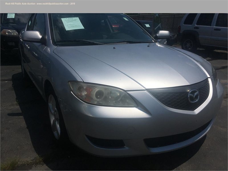 2005 Mazda Mazda3 i photo