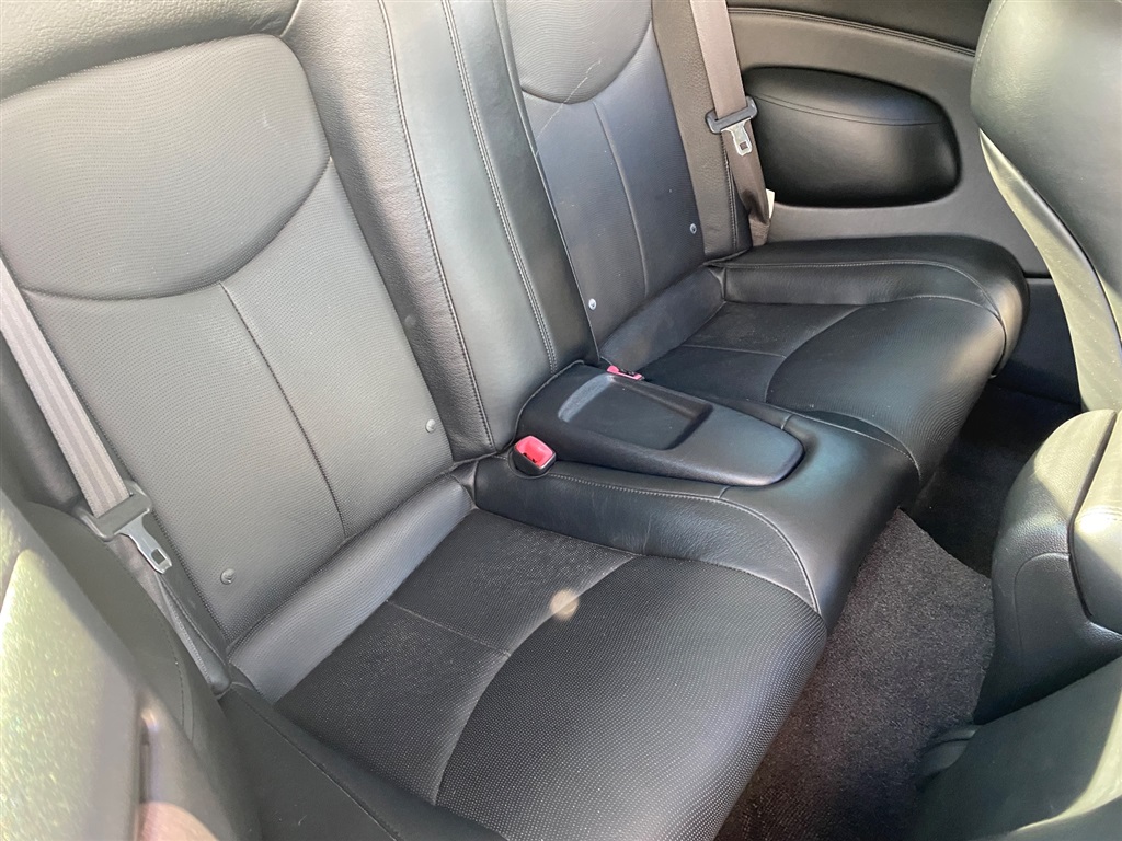 2013 Infiniti Legend photo