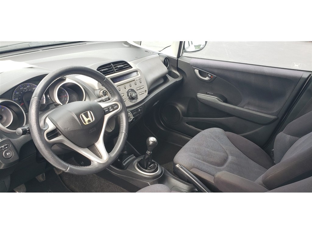 2010 Honda Fit Sport photo