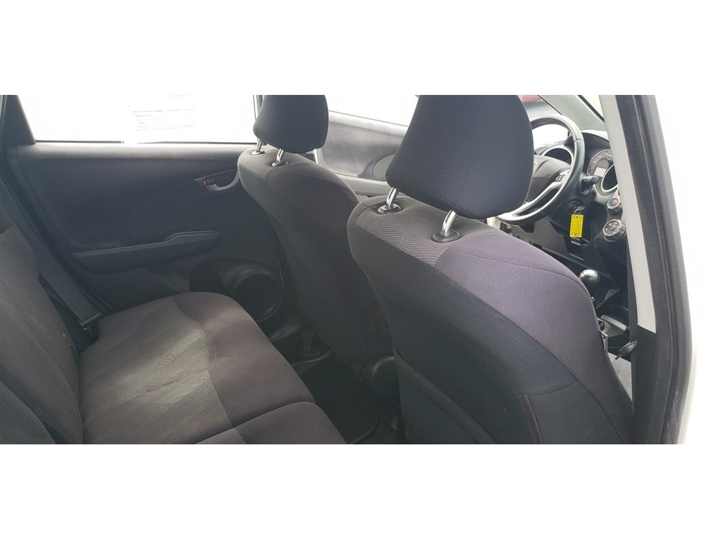 2010 Honda Fit Sport photo