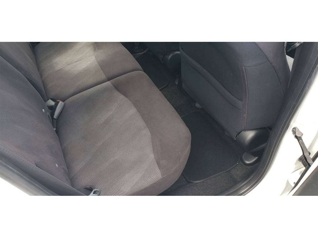 2010 Honda Fit Sport photo