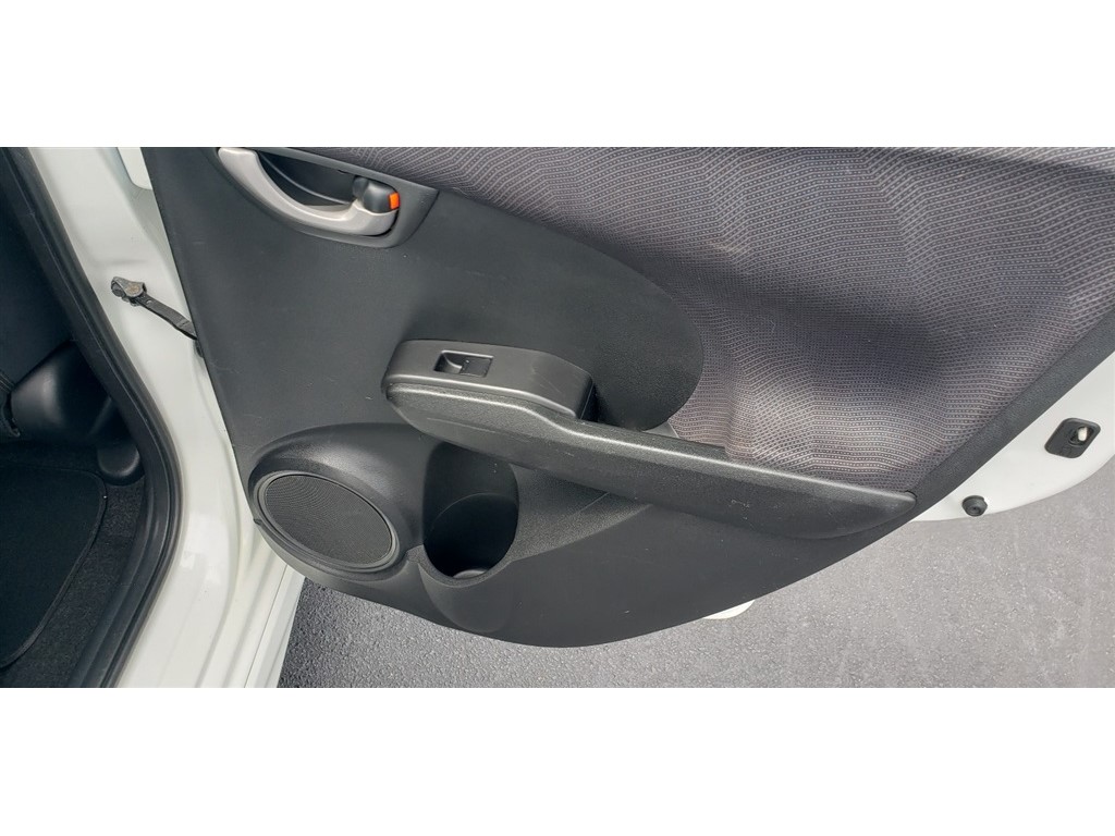 2010 Honda Fit Sport photo