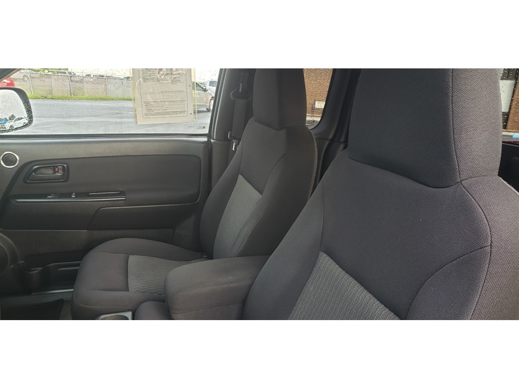 2007 GMC Canyon WT photo