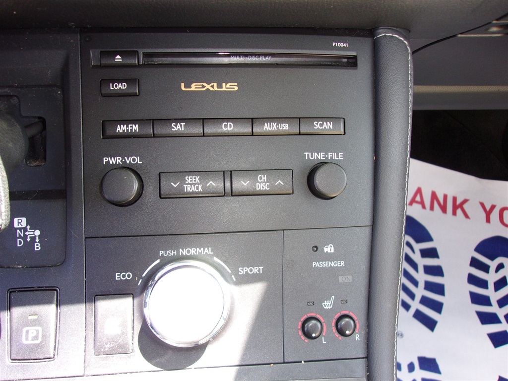2011 Lexus CT 200h photo