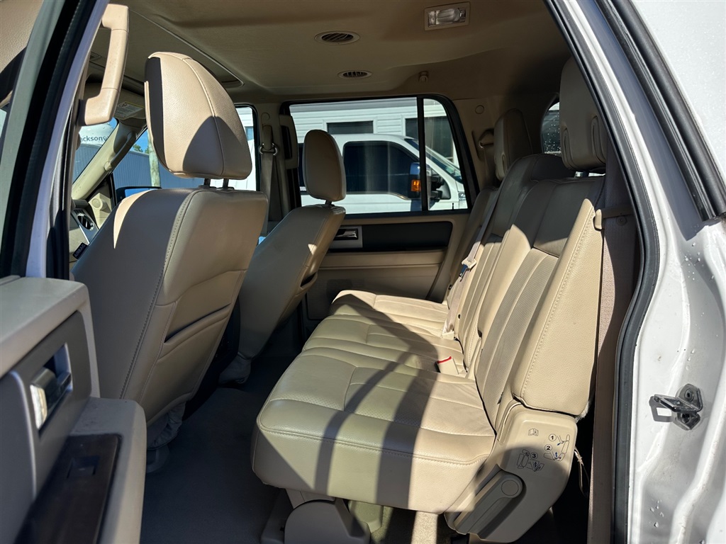 2012 Ford Expedition EL XLT photo