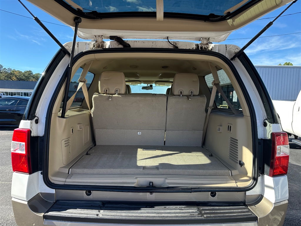 2012 Ford Expedition EL XLT photo