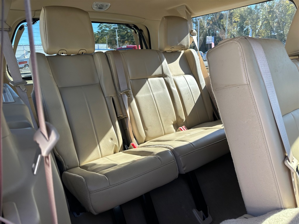 2012 Ford Expedition EL XLT photo