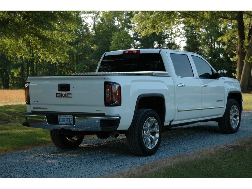 2018 GMC   photo