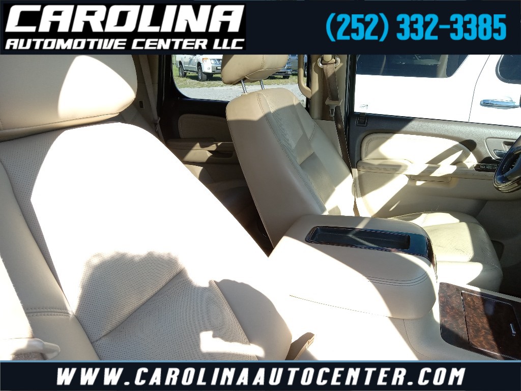 2010 GMC Yukon Denali photo
