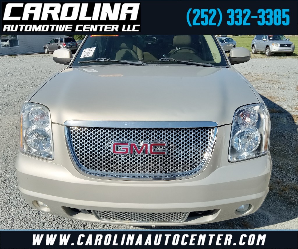 2010 GMC Yukon Denali photo