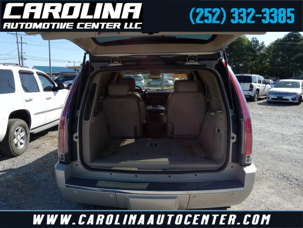 2010 GMC Yukon Denali photo