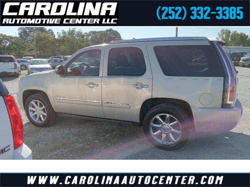 2010 GMC Yukon Denali photo