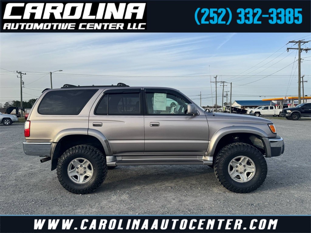 2002 Toyota 4Runner SR5 photo