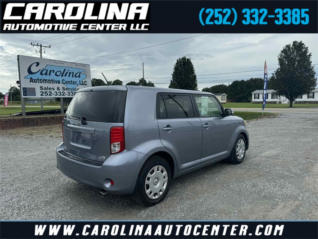 2012 Scion xB photo 4