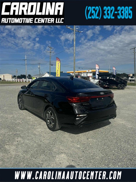 2019 Kia Forte FE photo 3