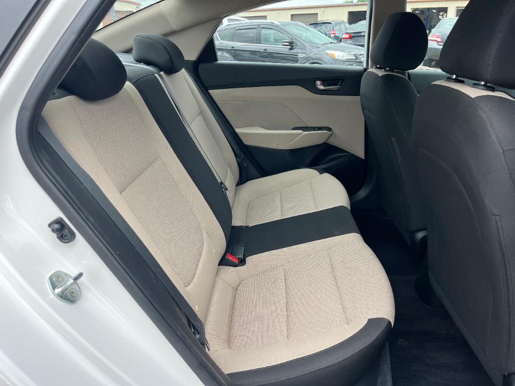 2018 Hyundai Accent SE  photo