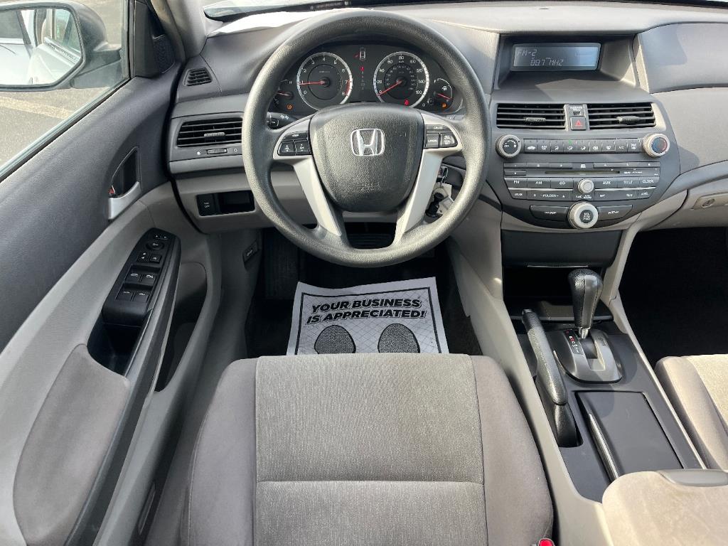 2009 Honda Accord LX-P photo