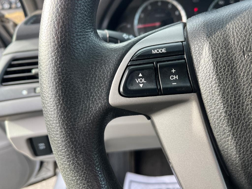 2009 Honda Accord LX-P photo