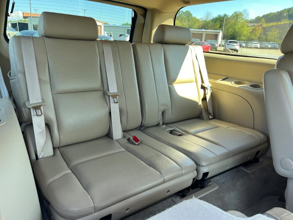 2011 GMC Yukon XL Denali photo