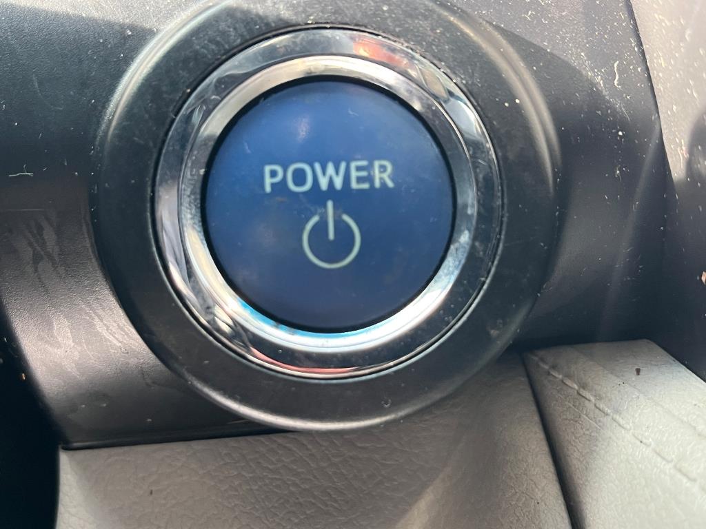 2012 Toyota Camry Hybrid LE photo