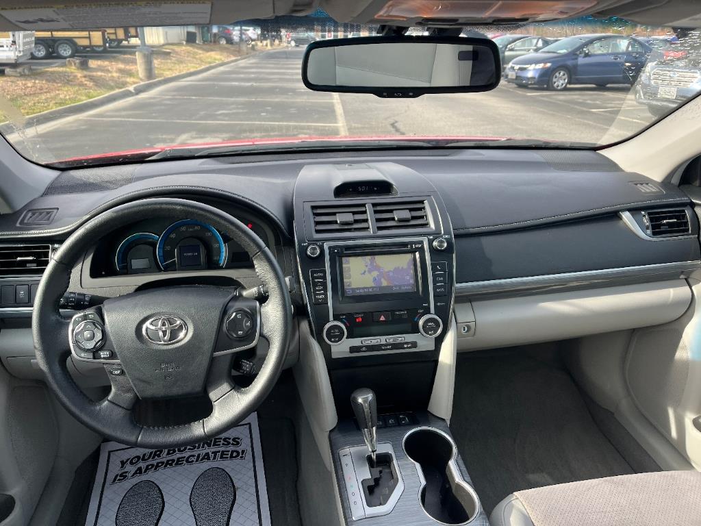 2012 Toyota Camry Hybrid LE photo