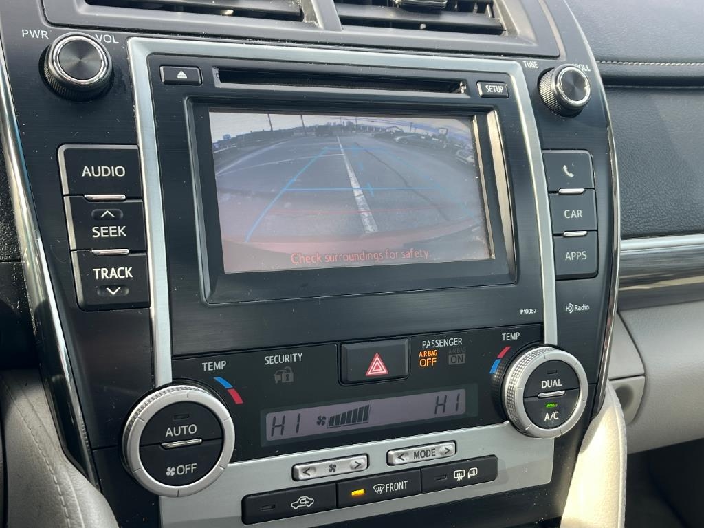 2012 Toyota Camry Hybrid LE photo