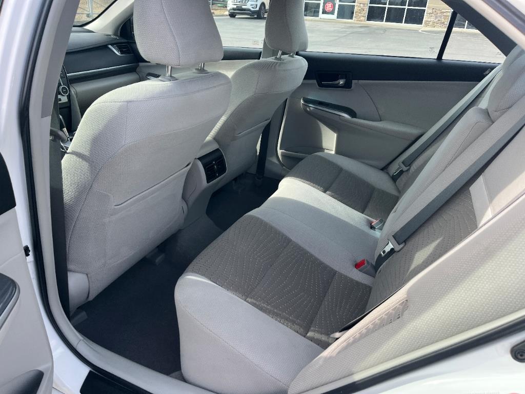 2012 Toyota Camry Hybrid LE photo