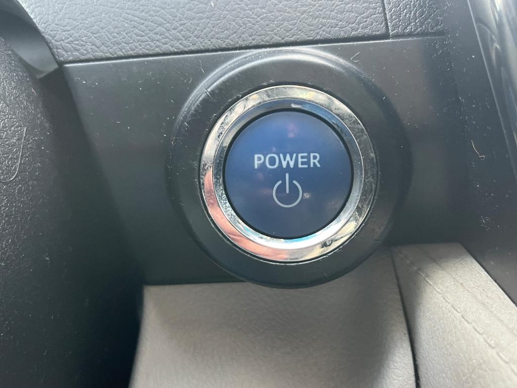 2012 Toyota Camry Hybrid LE photo