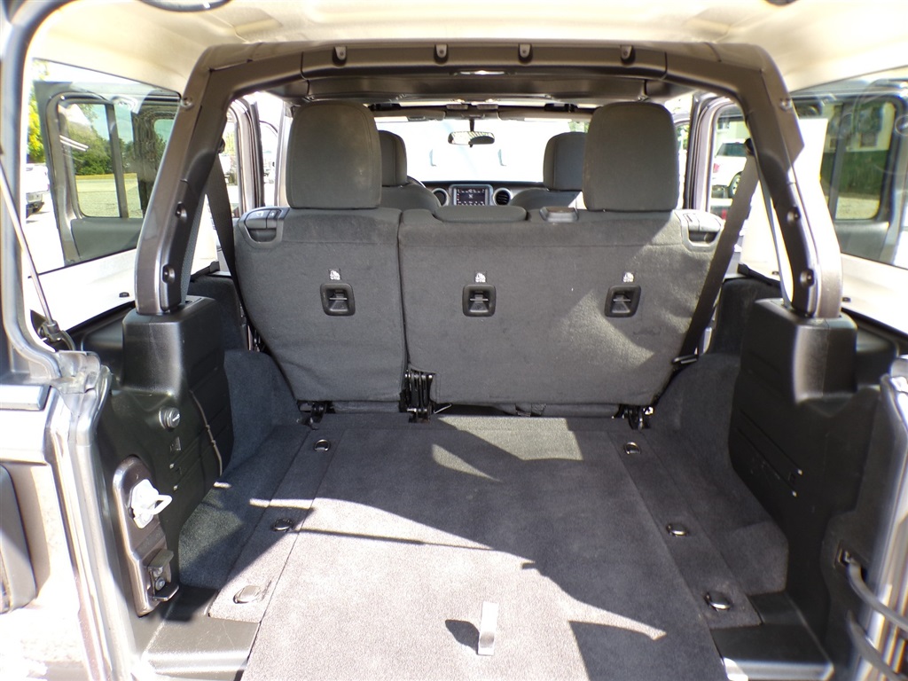 JEEPWRANGLER UNLIMITED WILLYS23